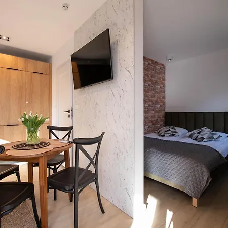 Apartment Parkowa 17 - 150 Metrow Od Plazy *